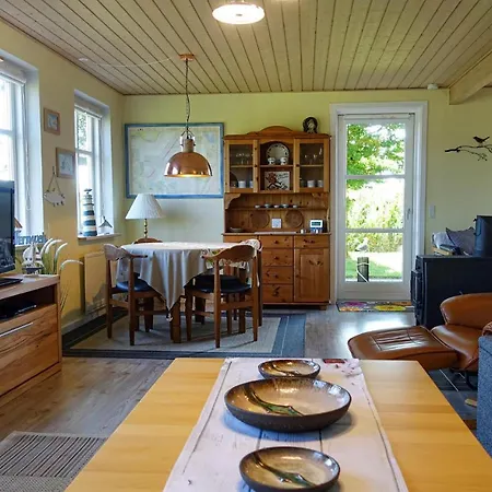 Holiday home Pet Friendly In With Kitchen Gudhjem