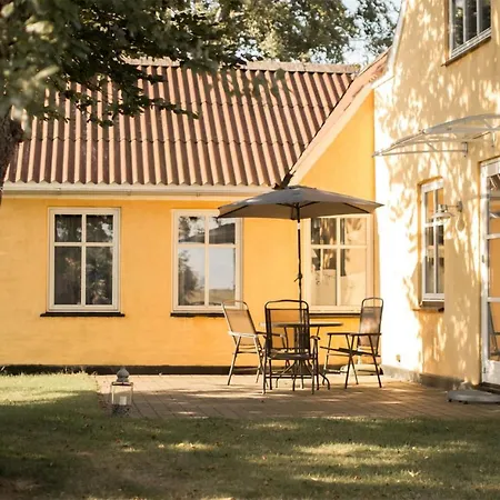 Holiday home Pet Friendly In With Kitchen *