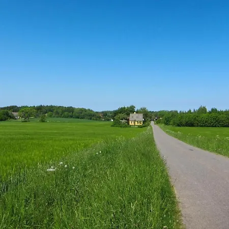 Semesterbostad 1 Bedroom Stunning In