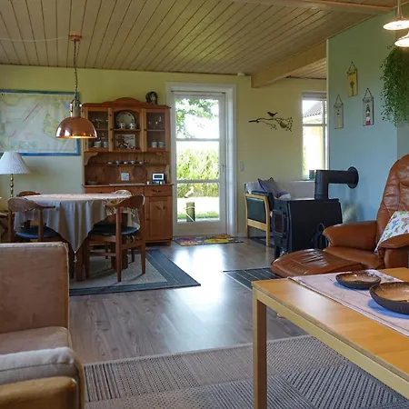 Holiday home Pet Friendly In With Kitchen Gudhjem